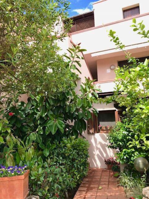 Porto Rotondo Lovely Apartment Eksteriør bilde